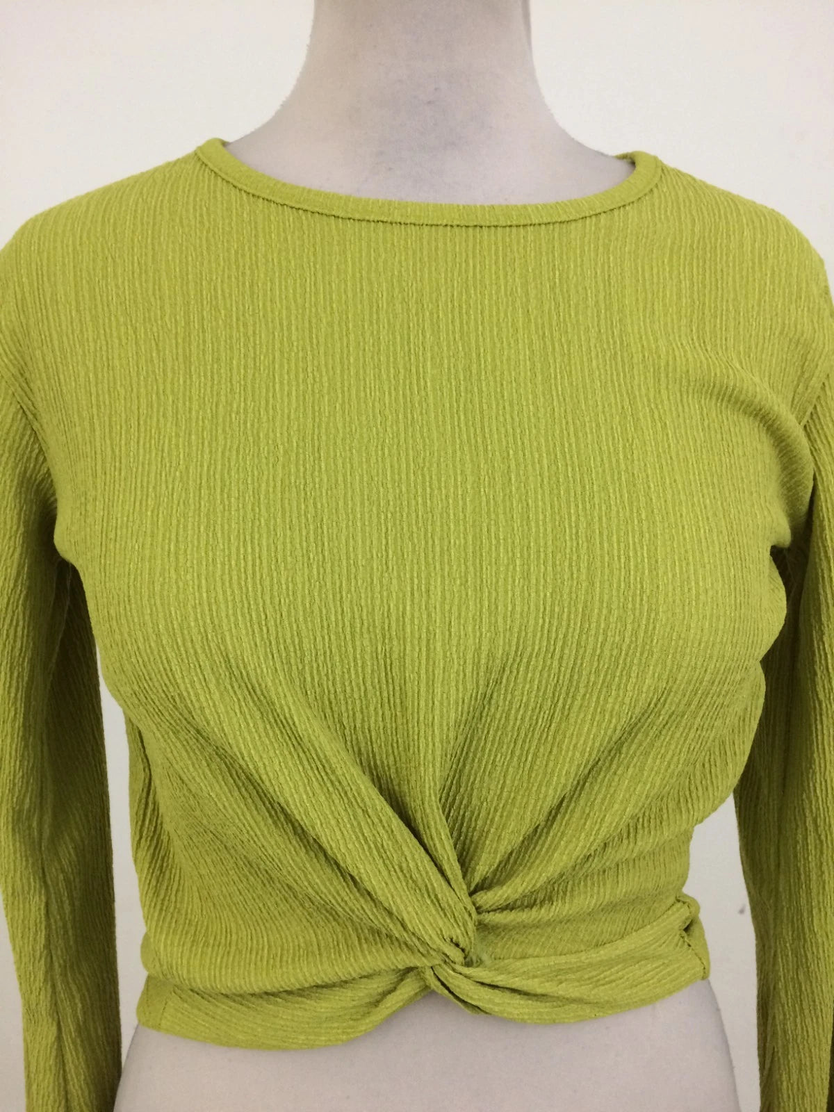 Cropped Ruched Lightweight